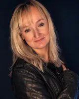 charlotte-drablow-presenter.jpg