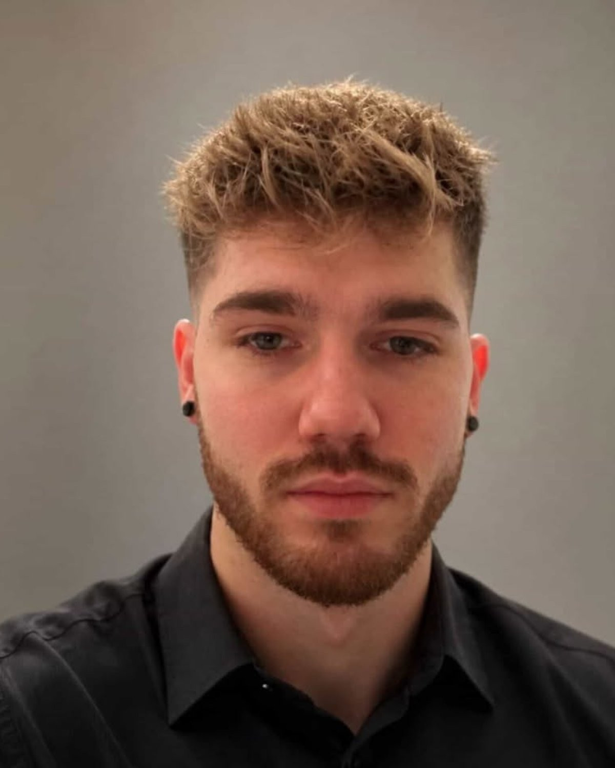 Headshot2