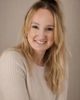 charlotte-drablow-actor.jpg