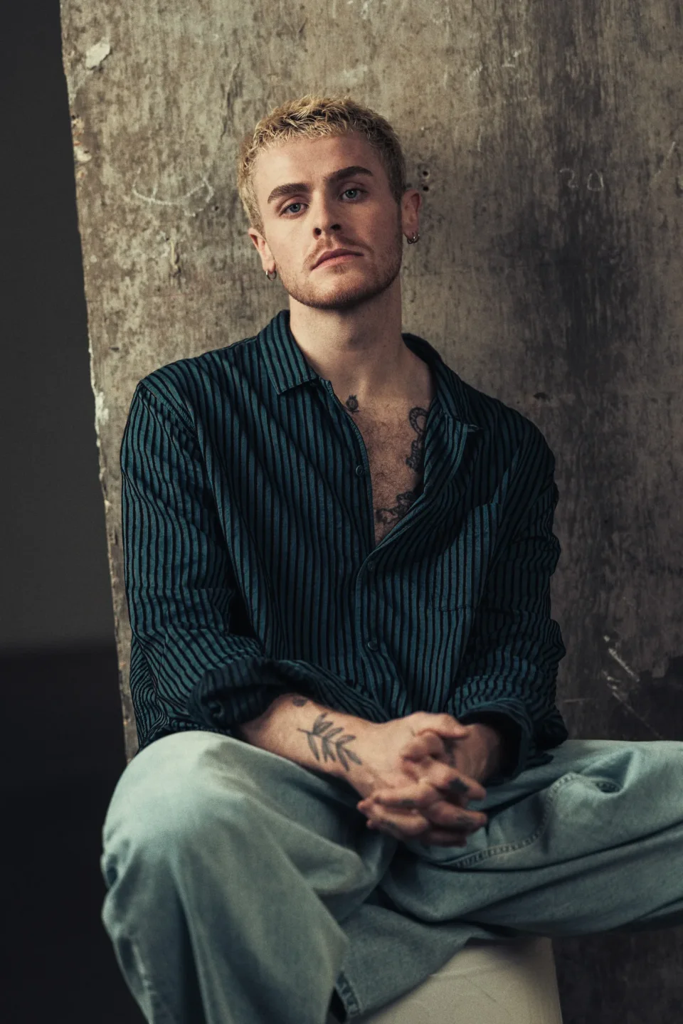 Travis Ross in Rent