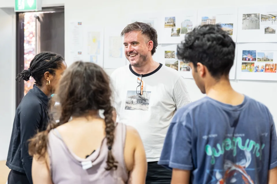 MICHAEL LONGURST (DIRECTOR)