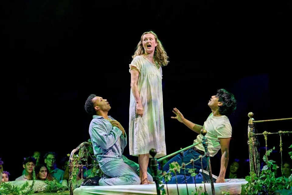 Production Photos by Manuel Harlan