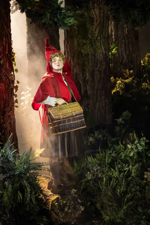 Production Photos by Johan Persson