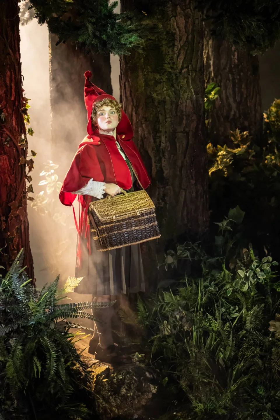 Production Photos by Johan Persson