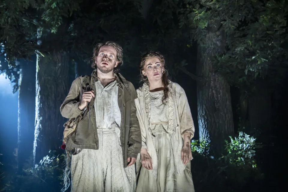 New Cast Production Photos by Johan Persson