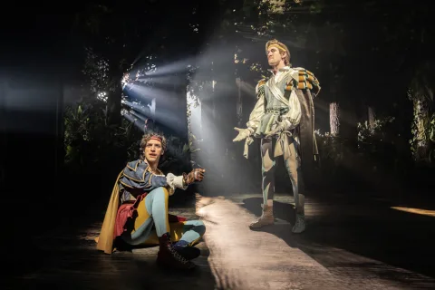 Production Photos by Johan Persson