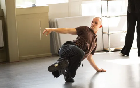 002 Max Revell Fool in rehearsals for King Lear. Photo by Lucy Smith Jones