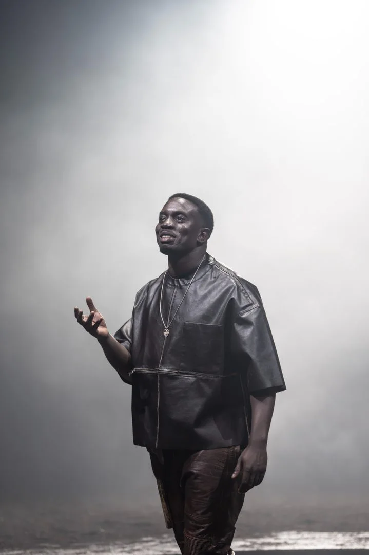 6521 Fode Simbo Edmund in King Lear. Photo by Johan Persson