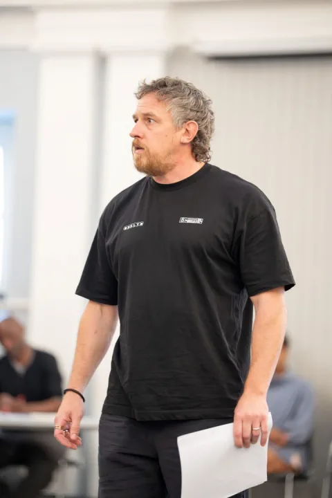 080 Mark Holgate Kent in rehearsals for King Lear. Photo by Johan Persson
