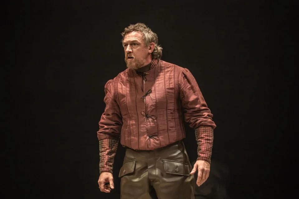 346 Mark Holgate Kent in King Lear. Photo by Johan Persson