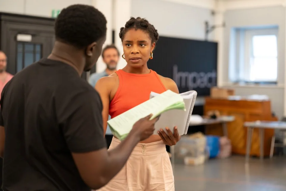 490 Justina Kehinde Regan in rehearsals for King Lear. Photo by Johan Persson