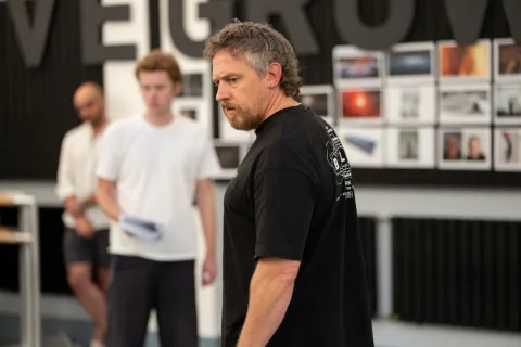 588 Mark Holgate Kent in rehearsals for King Lear. Photo by Johan Persson