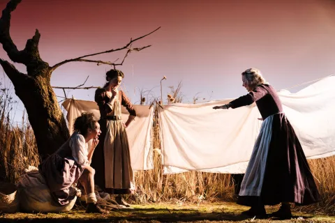 1536 Almeida Production Helen Murray 161 scaled