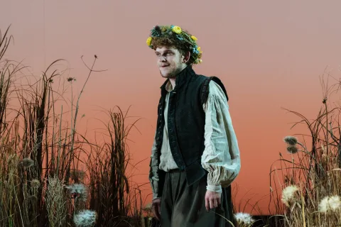 1536 Almeida Production Helen Murray 214 scaled